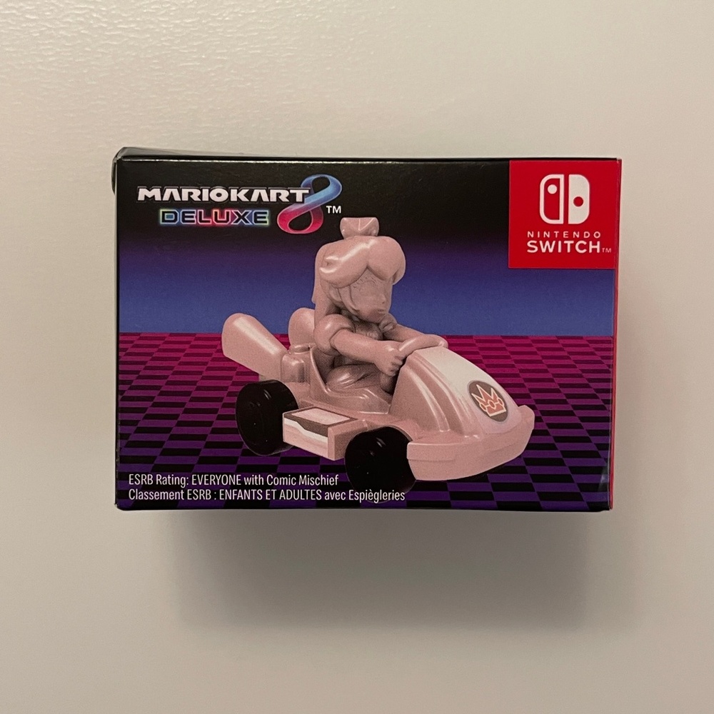 McDonald's 2024 Nintendo Switch Mario Kart Gold Pink Peach Toy French Canadian